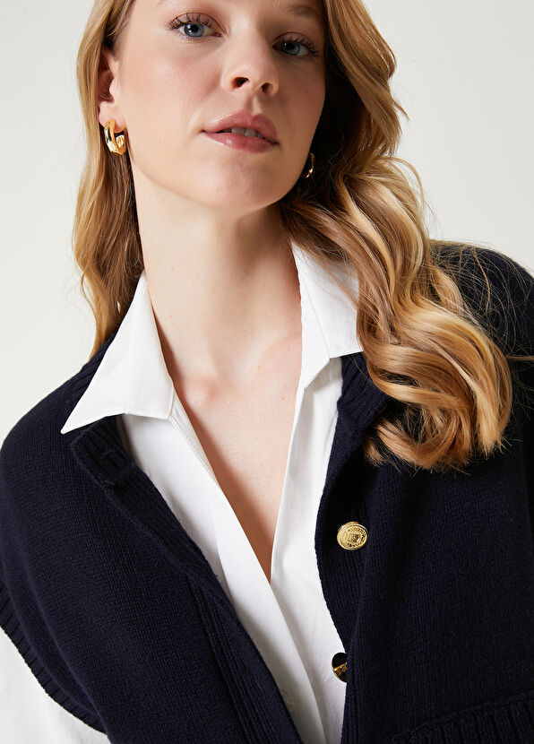 Beymen Club White Logo Basic Shirt - 2