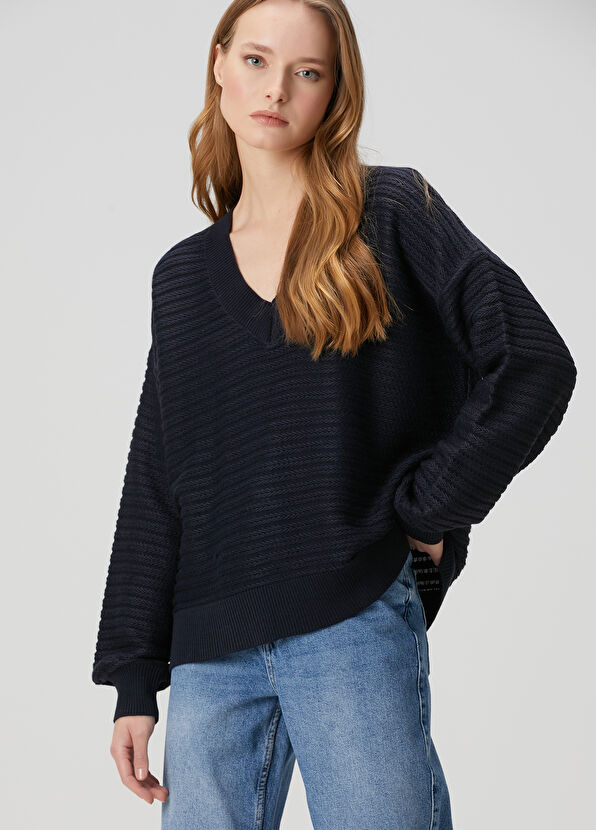 Beymen Club Oversize Navy Blue Wool Sweater - 1