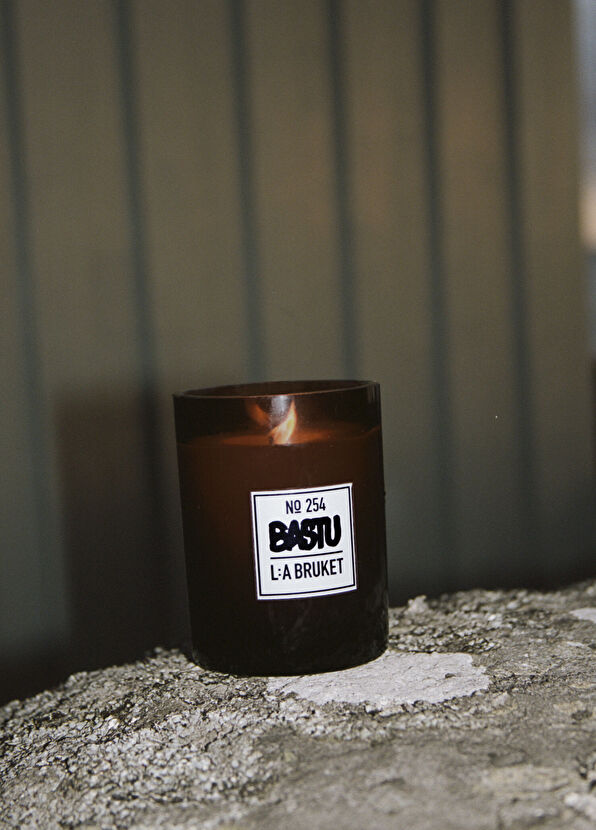 L:A Bruket Bastu 50 G Candle - 2