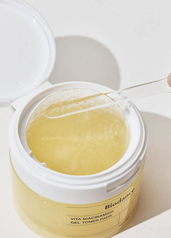Biodance Vita Niacinamide Karma Ciltler İçin Nemlendirici Tonik Ped - 4