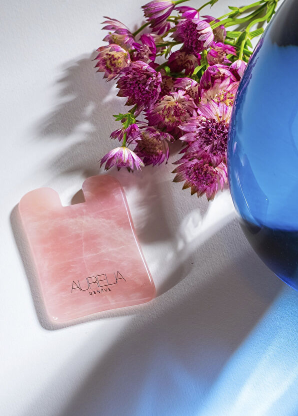 Aurelia Genève Rose Quartz Gua Sha Crystal Square - 4