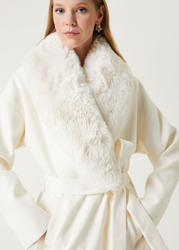 Beymen Club Beyaz Yakası Suni Kürklü Kruvaze Kaşe Palto - 2