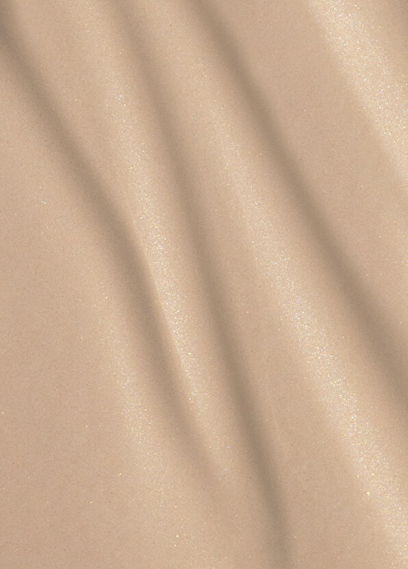 Mádara Skin Equal Soft Glow Foundation Ivory Doğal Işıltılı ve SPF20 Korumalı Fondöten 30 ml - 3
