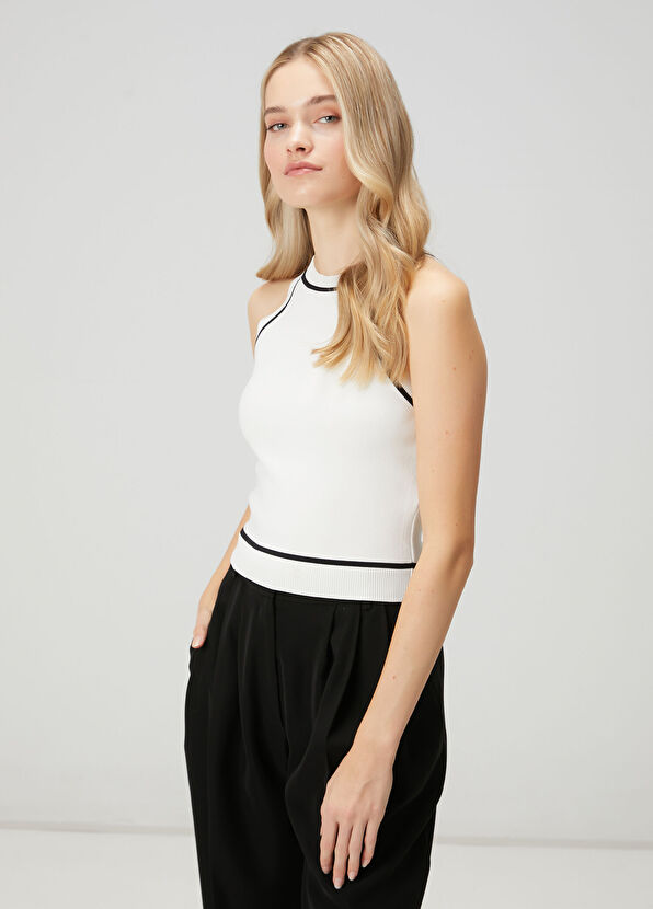 Beymen Club Kırık Beyaz Siyah Çizgi Detaylı Atlet - 1