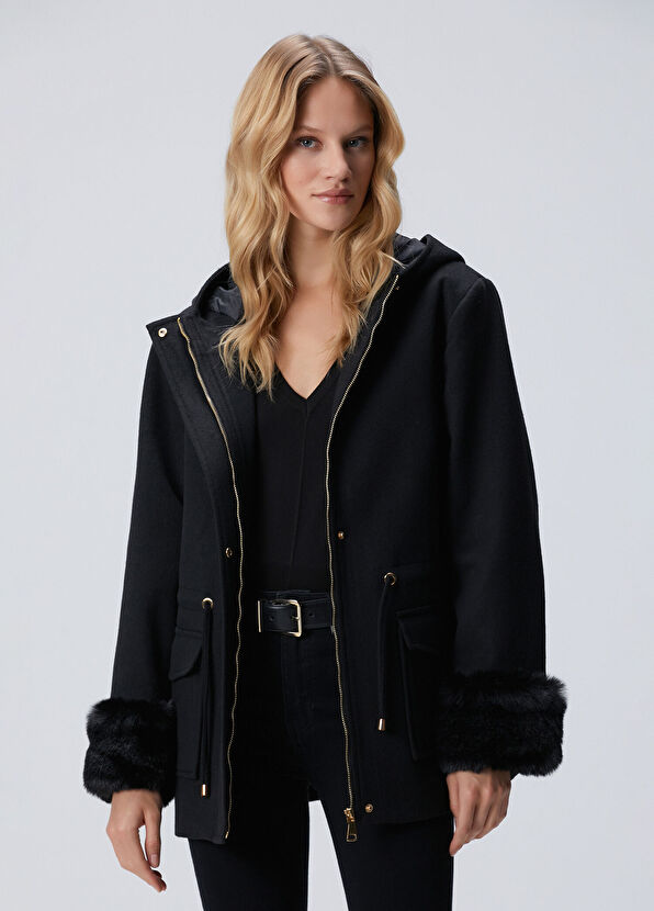 Network Siyah Kendinden Kapüşonlu Manto - 1