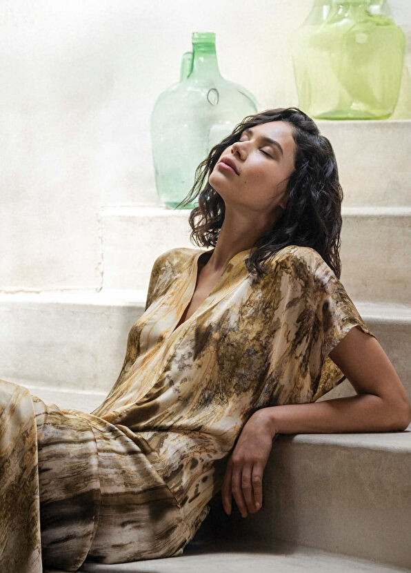 Tea Tree Hemp Restoring Onarıcı Saç ve Vücut Şampuanı 300 ml - 3