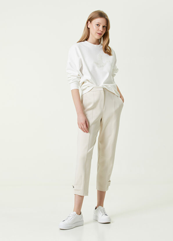 Beymen Club Kırık Beyaz Bisiklet Yaka Kuş Nakışlı Sweatshirt - 2