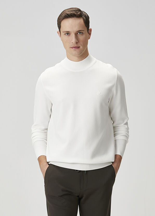 Off-White Half Turtleneck Sweater Beymen Club Off-White Half Turtleneck Sweater - 3