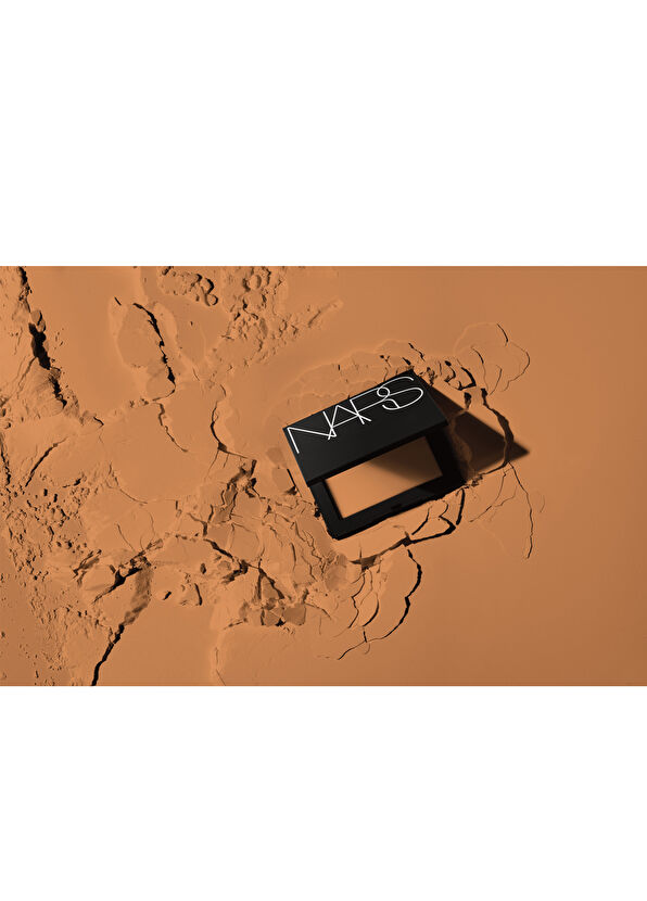 Nars Light Reflecting Loose Mesa Pudra - 4
