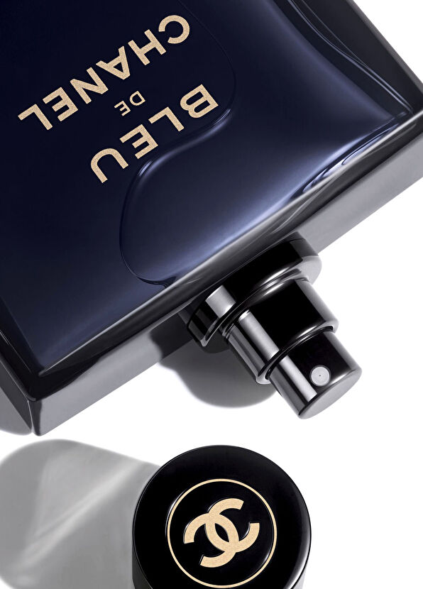CHANEL Bleu De Parfum Spray 50Ml - 2