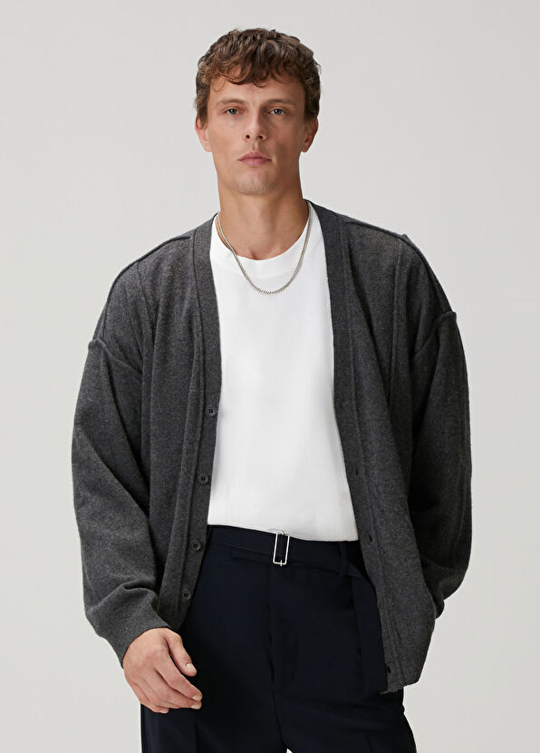 Antrasit Dekoratif Dikiş Detaylı Yün Triko Hırka - Görsel 2