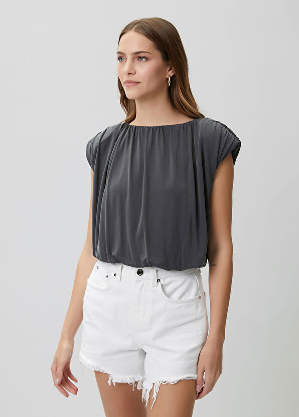 Beymen Club Antrasit Pileli Dökümlü T-shirt - 4