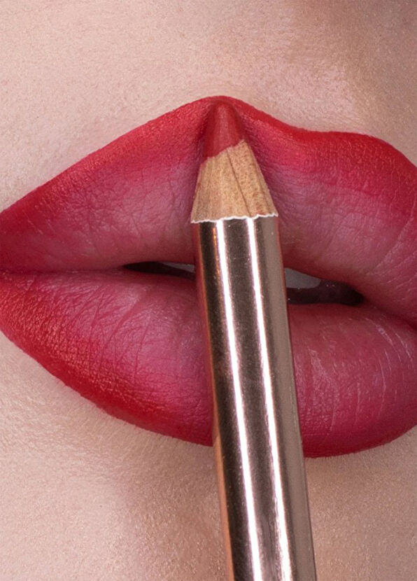 Chiara Ferragni Kiss Marker 01 Kırmızı Dudak Kalemi 1,45 gr - 4