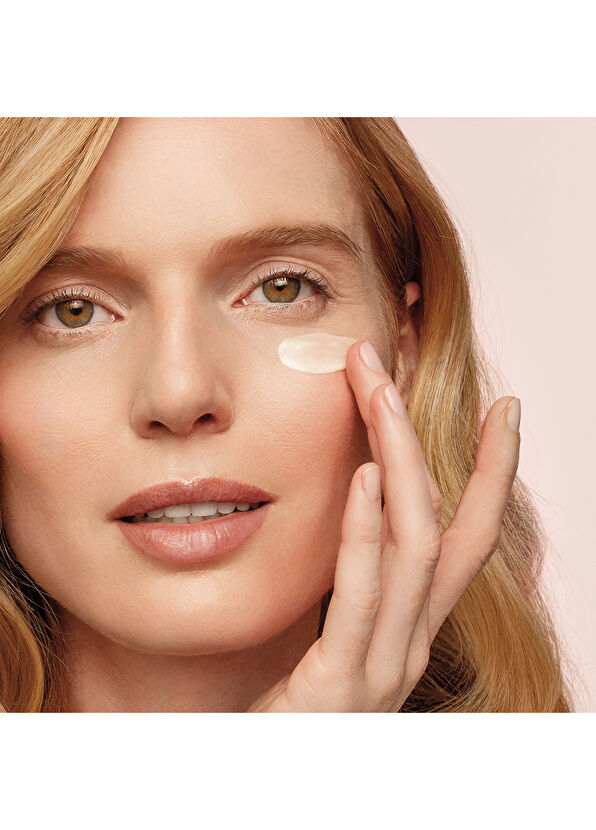 Shiseido Benefiance Wrinkle Smoothing 15 Ml Eye Cream - 2