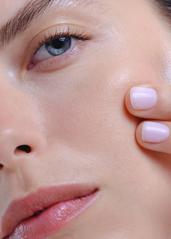 Obagi Medical Nu-Derm Foaming Gel Arındırıcı Yüz Temizleyici Jel 200 ml  - 2