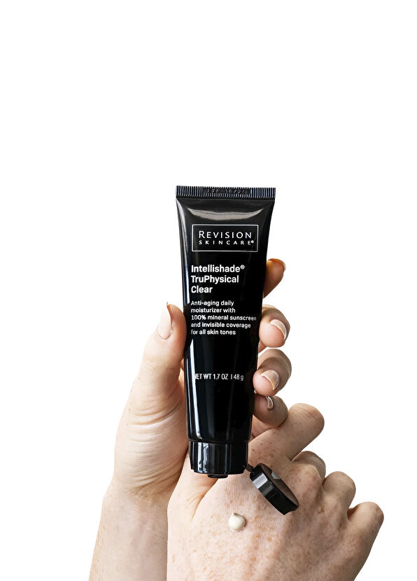 Revision Skincare Intellishade TruPhysical Clear SPF50 Moisturizing Sunscreen 48 g - 2