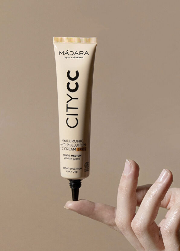 Mádara City CC Light Moisturizing Anti Pollution SPF15 Sun Protection CC Cream 40 ml - 4