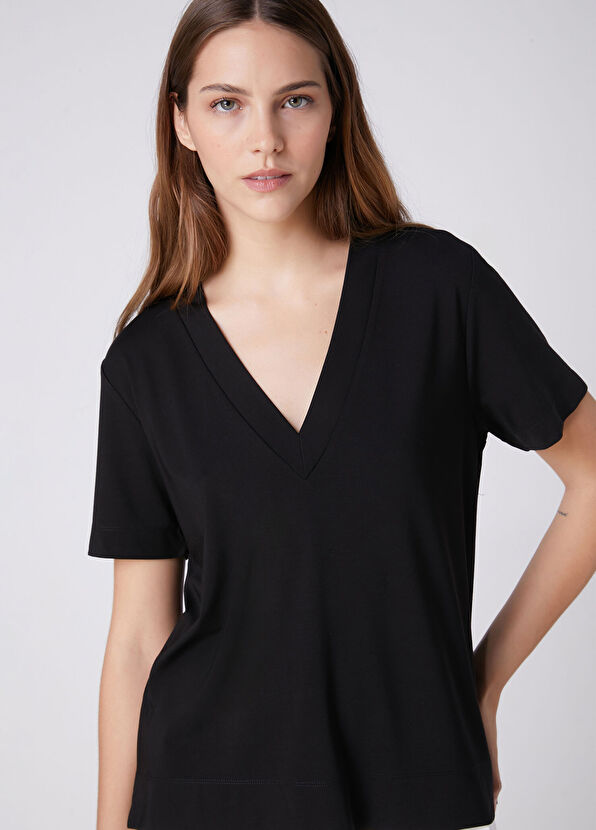 Beymen Club Siyah Yanı Yırtmaçlı Basic T-shirt - 2