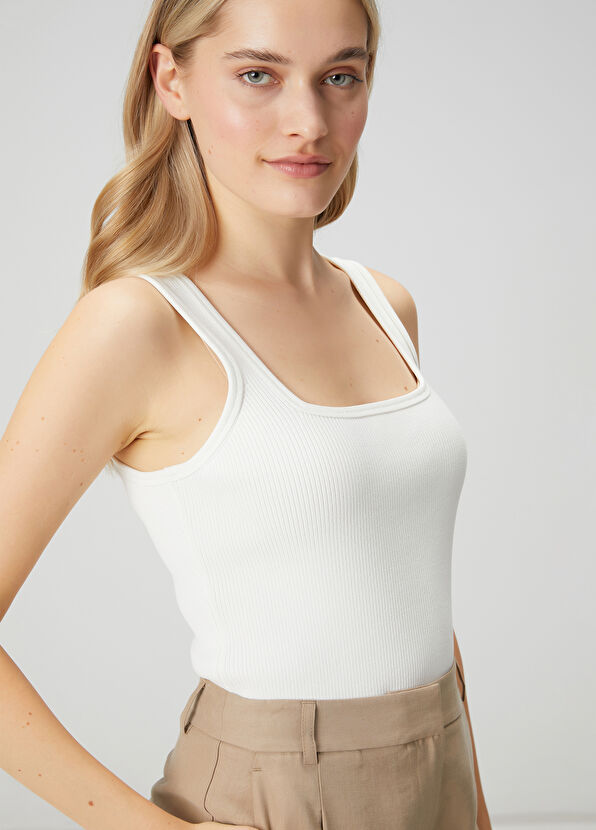 Beymen Club Off-White Square Neck Tank Top - 2