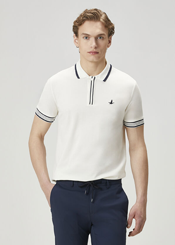 Beymen Club White Stripe Detailed T-Shirt - 1