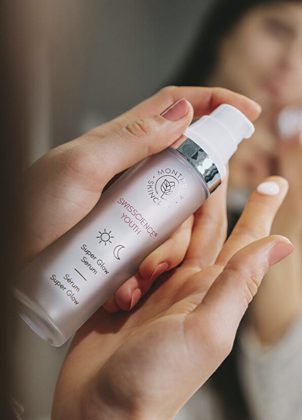 Montreux Skincare Super Glow Anti-Aging Skin Serum 30 ml - 2