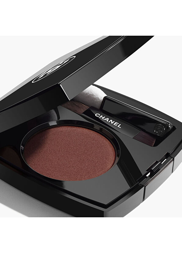 CHANEL Ombre Essentielle Eyeshadow 240 Brun Fauve - 2
