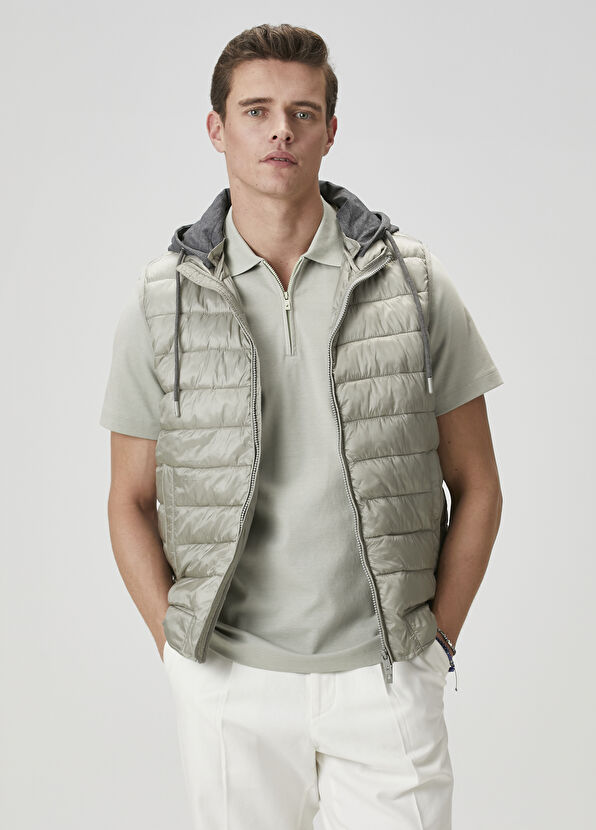 Beymen Club Açık Haki Kapüşonlu Puff Yelek - 1