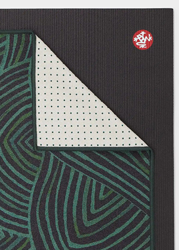 Manduka Yogitoes® Vision Green Yoga Mat Towel - 4