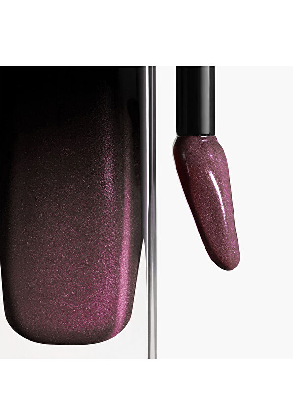 CHANEL Rouge Allure Laque Kalıcı Işıltılı Likit Ruj - 2