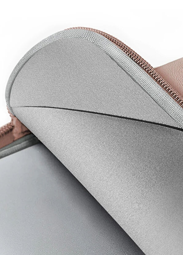 Cyprus Kahverengi 14" Su Geçirmez Neopren Kumaş Laptop Çantası - Görsel 3
