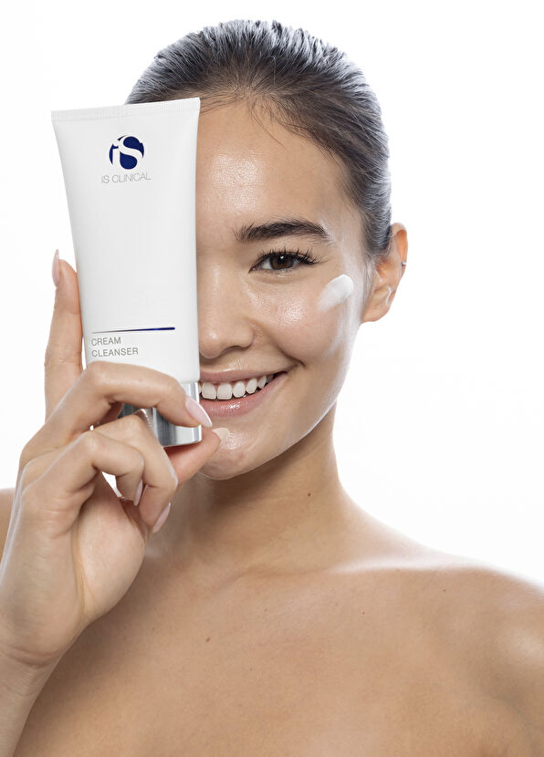IS Clinical Cream Cleanser Hassas Ciltler İçin Yüz Temizleyici Krem 120 gr - 4
