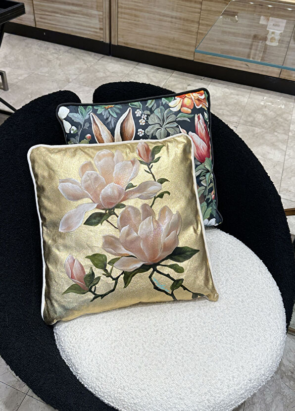 Elif Erdem Golden Magnolia Patterned Linen Cushion 45 x 45 cm - 4