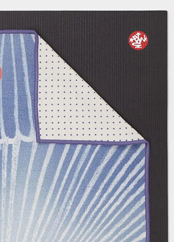 Manduka Yogitoes® Blue White Radiant Yoga Mat Towel - 3