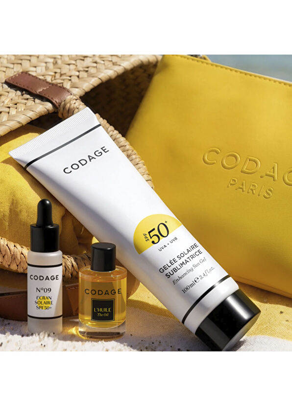 Codage Paris SPF50+ Güneş Koruyucu Jel 100ml + SPF50+ Güneş Koruyucu Serum 5 ml + Çok Yönlü Bakım Yağı 10 ml + Siyah Çanta - 3