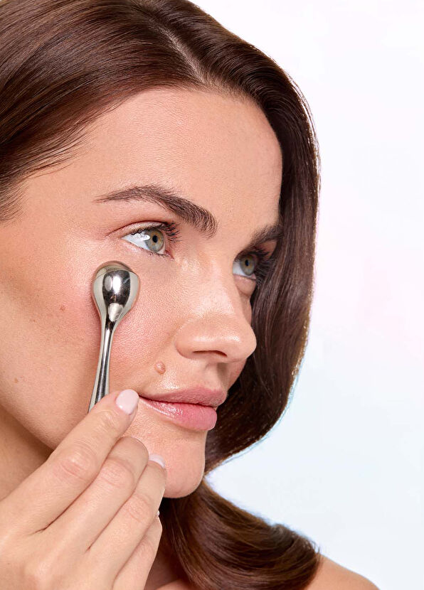 111Skin Cooling Face Roller - 2