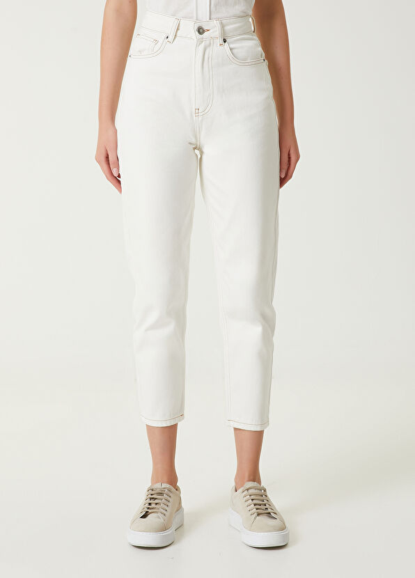 Beymen Club Ekru Klasik Mom Fit Jean Pantolon - 3