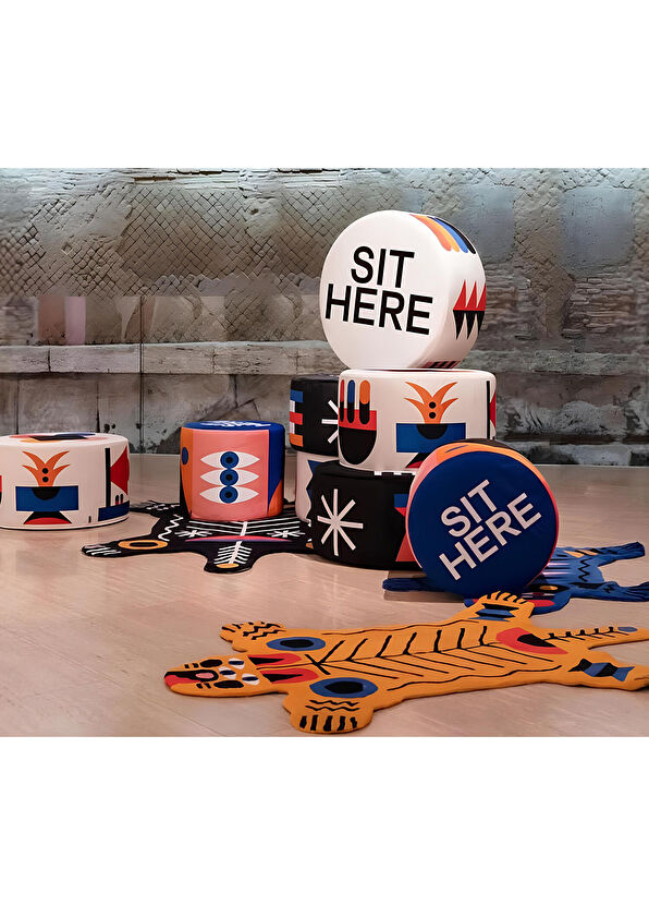 Qeeboo Pouf Oggian Sit Here Siyah Puf - 3