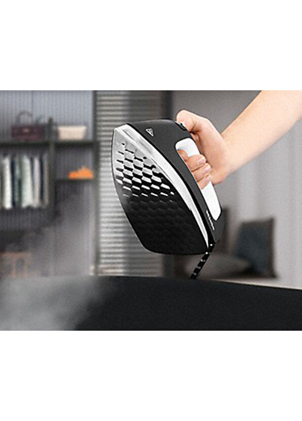 Miele B 4312 FashionMaster 2400W 4,0 Bar Buhar Basınçlı Petek Dokulu Tabanlı Aktif Ütü Masalı Buhar Kazanlı Ütü - 2