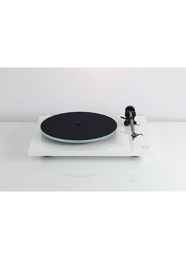 Rega Planar 2 Beyaz Pikap - 2