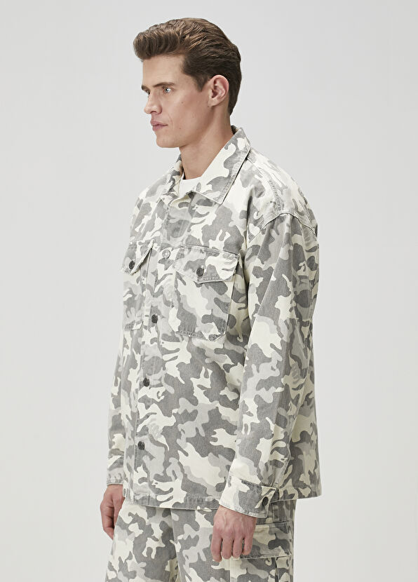 Beymen Club Haki Kamuflaj Desenli Oversized Denim Ceket - 4