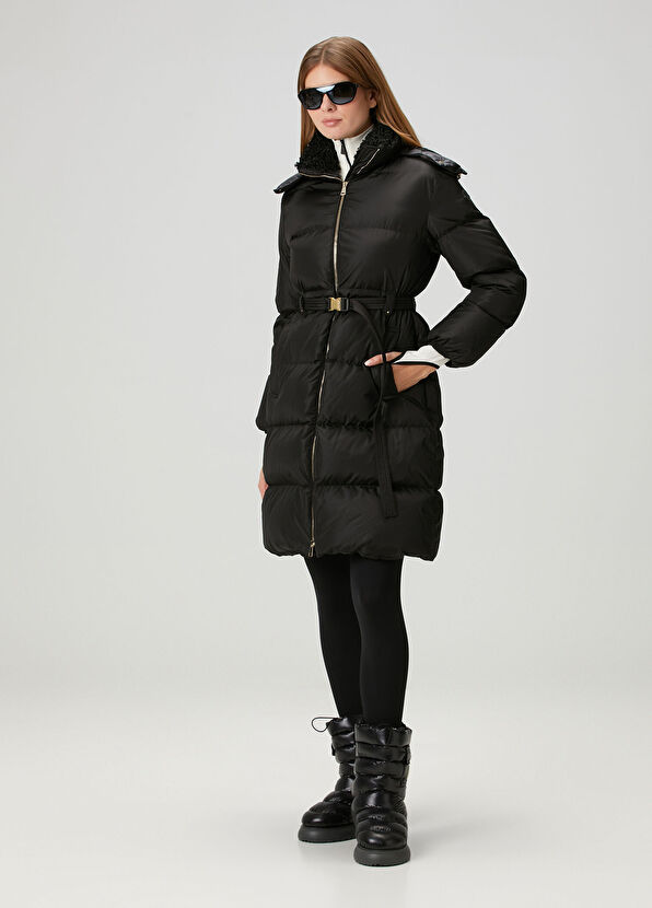 Moncler Briant Siyah Kapüşonlu Mont - 1