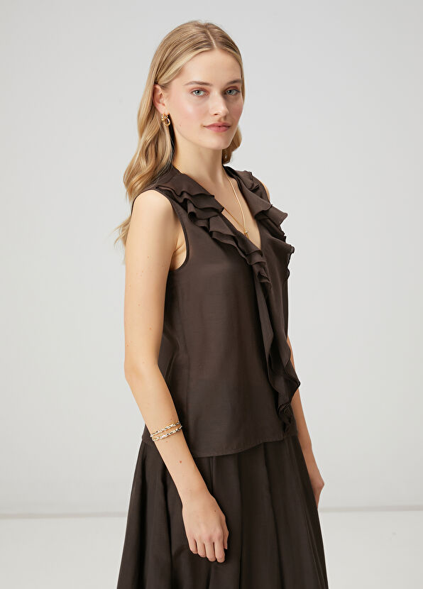 Beymen Club Kahverengi Volanlı Kolsuz Bluz - 4