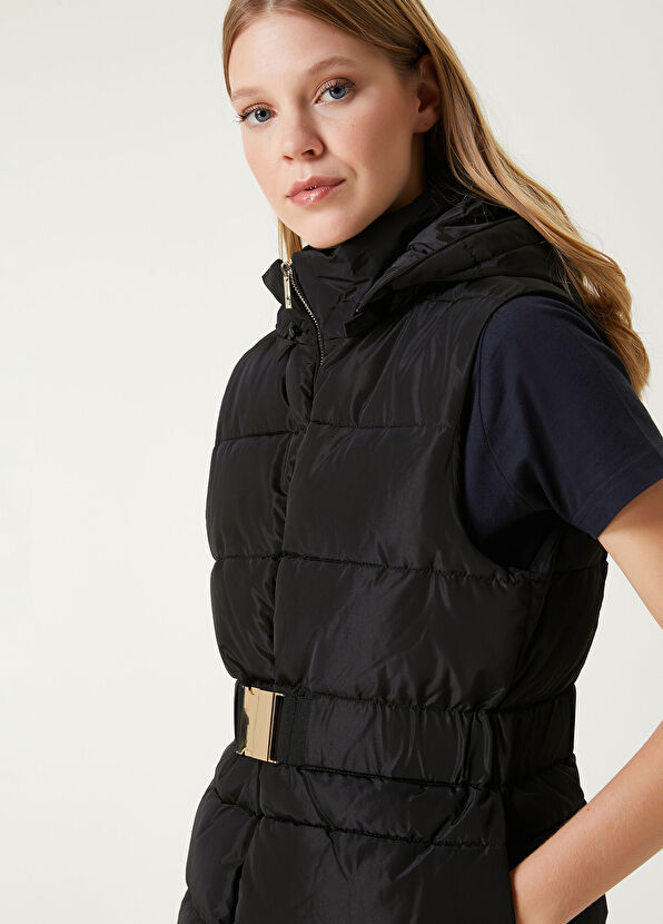 Beymen Club Siyah Kapüşonlu Kilit Kemer Detaylı Puff Yelek - 2