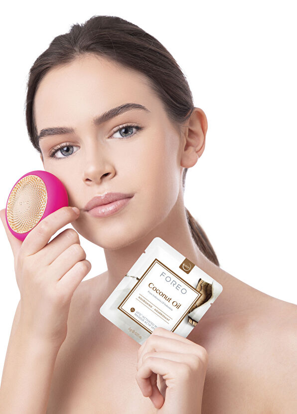 Foreo UFO Mask Coconut Oil Moisturizing 6-Pack Face Mask - 2