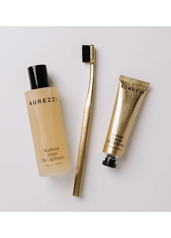 Aurezzi Travel Trio Gold Ağız Bakım Suyu 80 ml + Menthol Gold Diş Macunu 25 ml + Gold Black Soft Diş Fırçası 3'lü Seyahat Boy Ağız Bakım Seti - 3