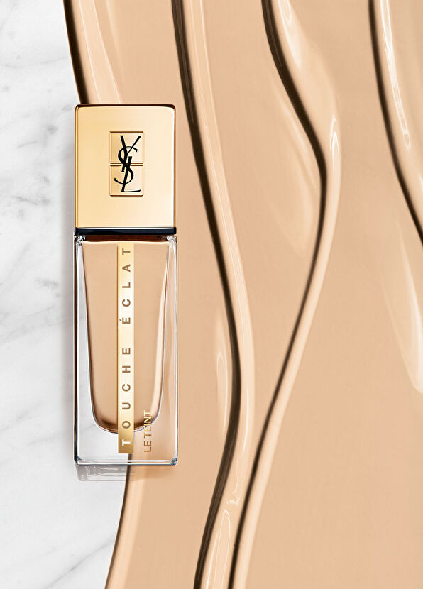 Yves Saint Laurent Le Teint Touche Eclat B10 Fondöten - 2