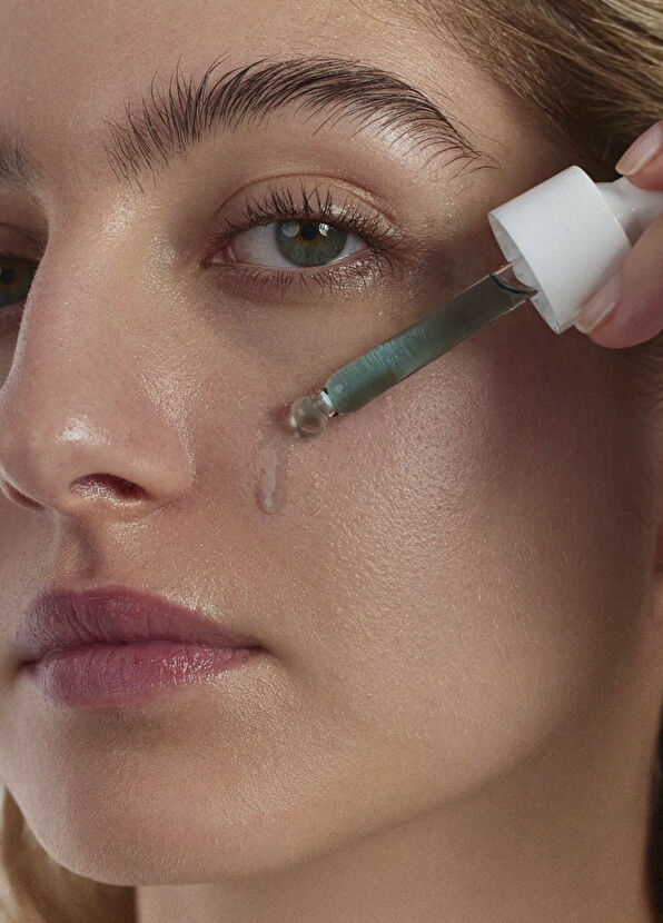 Pelcare Blue Tansy Clarifying Oil Akneli ve Hassas Ciltler İçin Dengeleyici Cilt Bakım Yağı 30 ml - 2