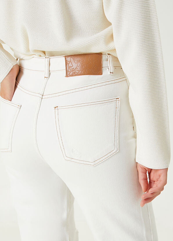 Beymen Club Beyaz Yıpratmalı Jean Pantolon - 2