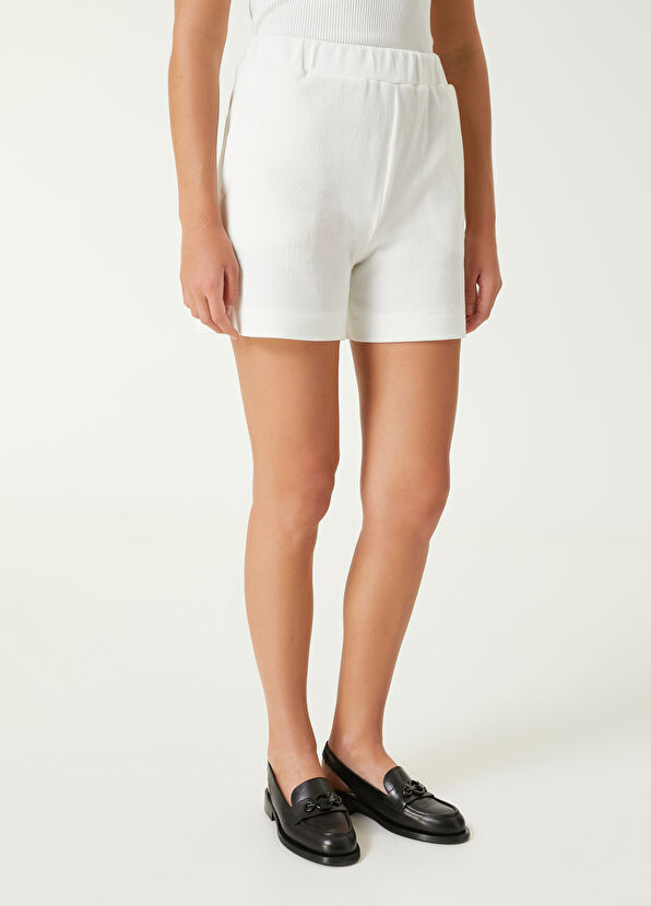 Beymen Club White Textured Shorts - 4