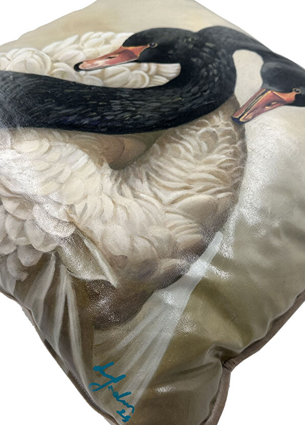 Elif Erdem Dark Love Patterned Linen Decorative Throw Pillow 45 x 45 cm - 2